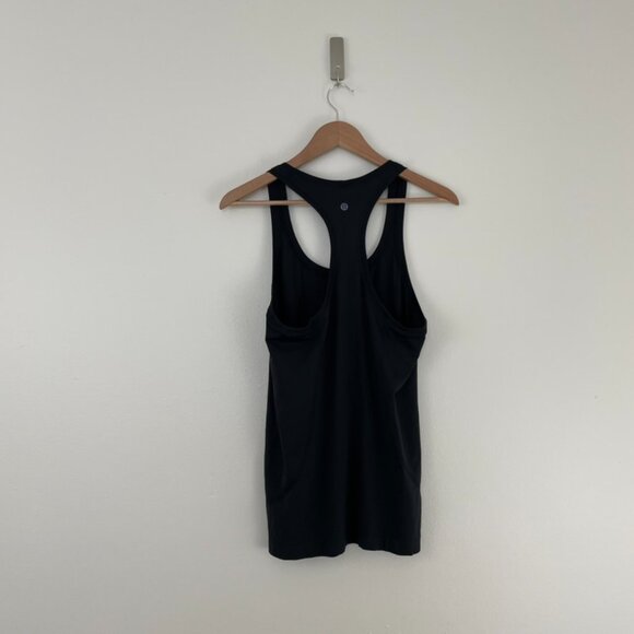 Lululemon Swiftly Tech Racerback 2.0 Black Tank Size 8 - Picture 2 of 5